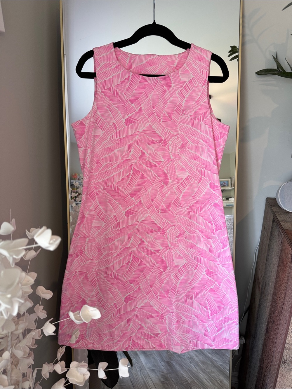 MAHI GOLD Pink Leaf-Print Sleeveless Midi Dress